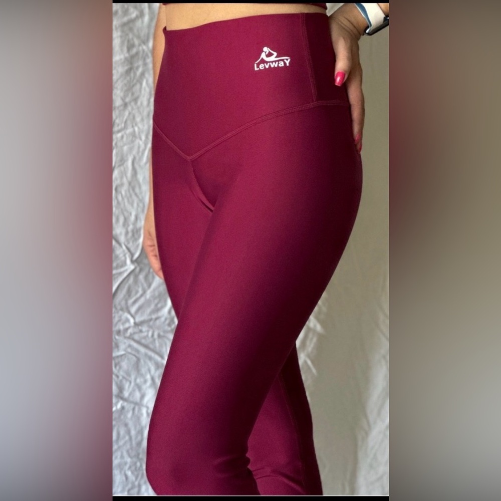 LEVWAY Women’s Leggings. Size  S and M